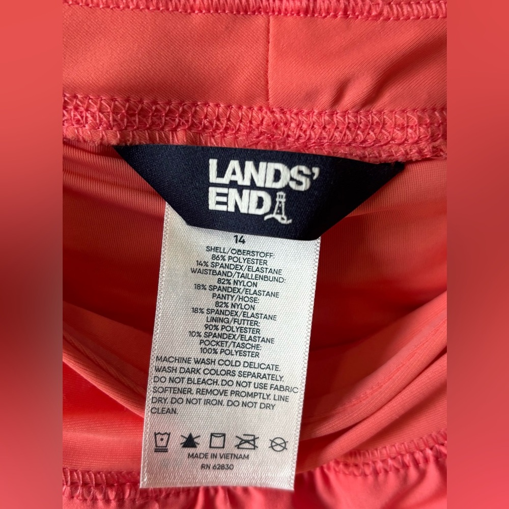 New Lands' End Women's 5" Board Shorts with Panty 505893- NWT- size 14 - Picture 4 of 4